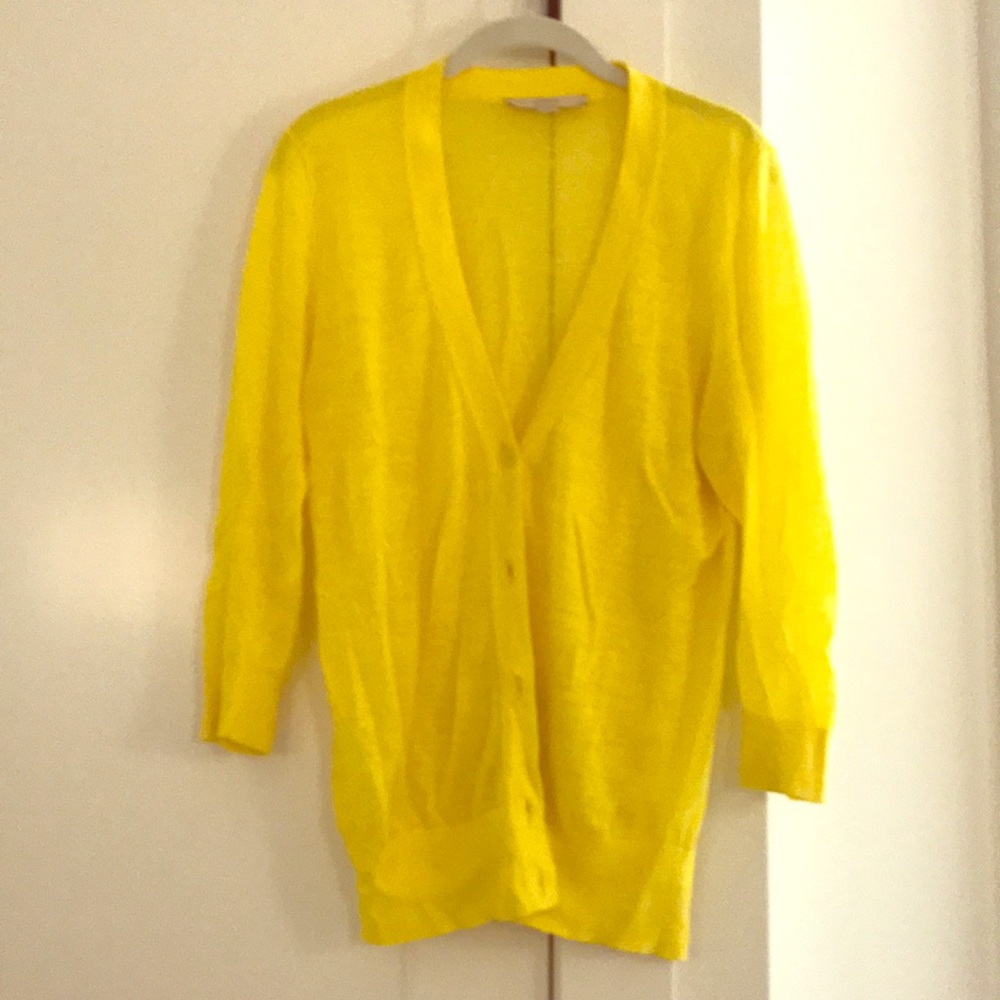Cardigan sweater